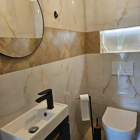 Obronny Jastrzab - 6os *