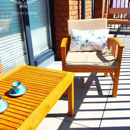 Obronny Jastrzab - 6os * Jastrzębia Góra